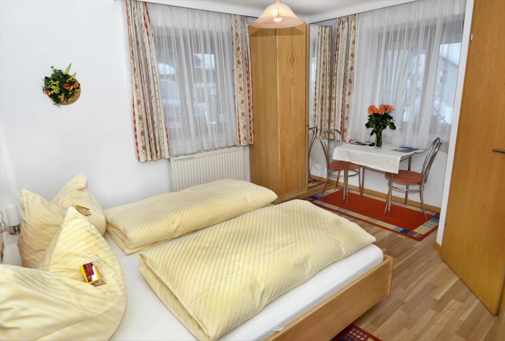 Gaestehaus Sonnenheim Thaur Exterior foto